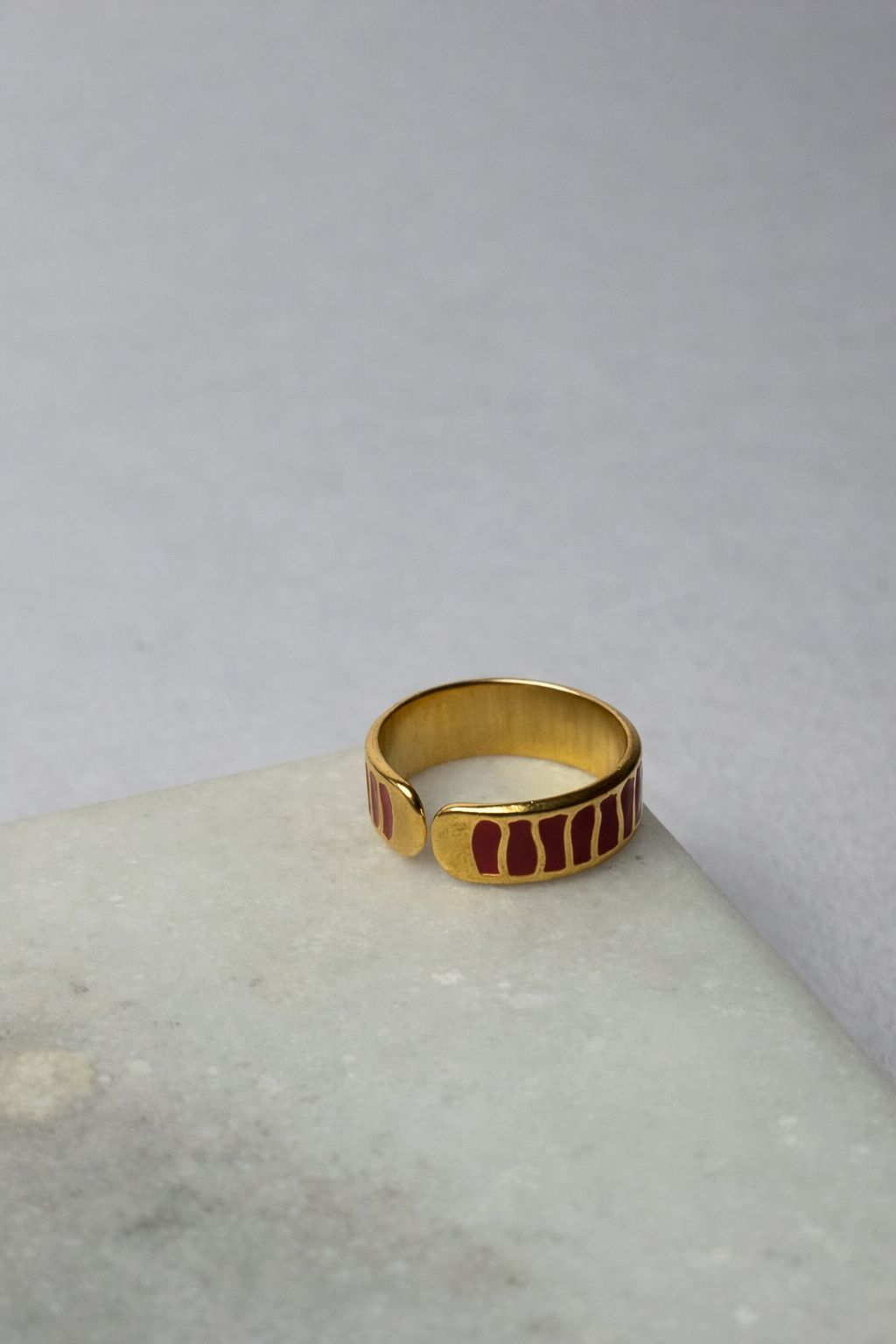 Geometric Red Bar Ring - 18k Gold Plated Waterproof Jewelry - Retro Stacker