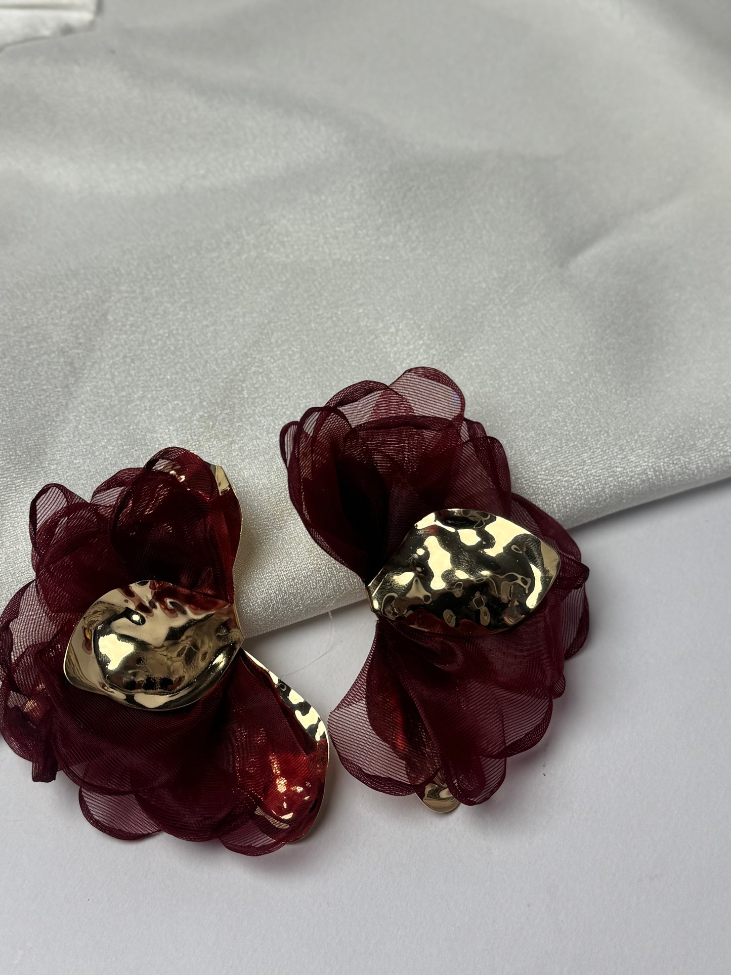 Petal & Plate Statement Sheessence