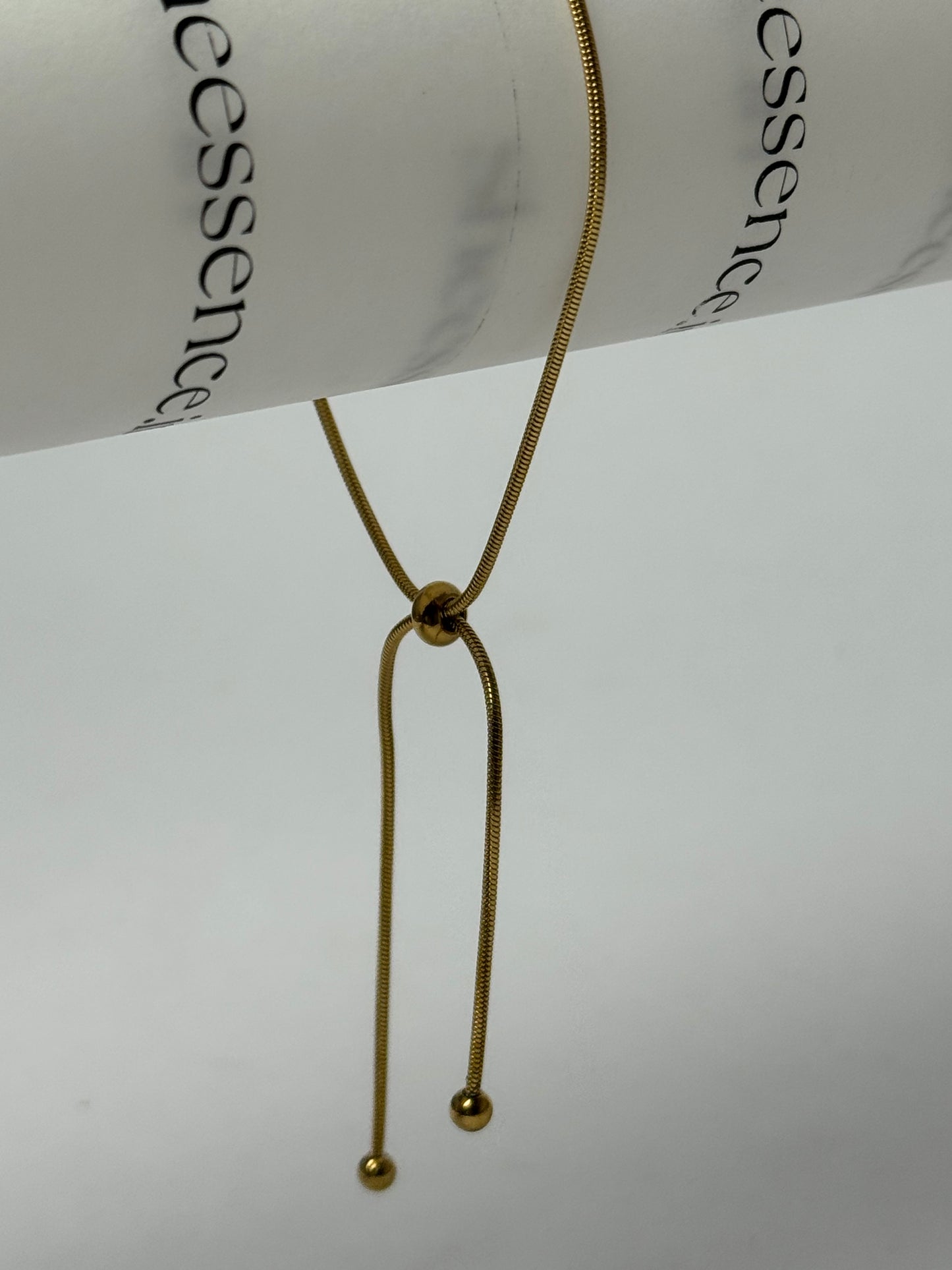 Golden Minimal Loop Anklet- waterproof & Anti tarnish