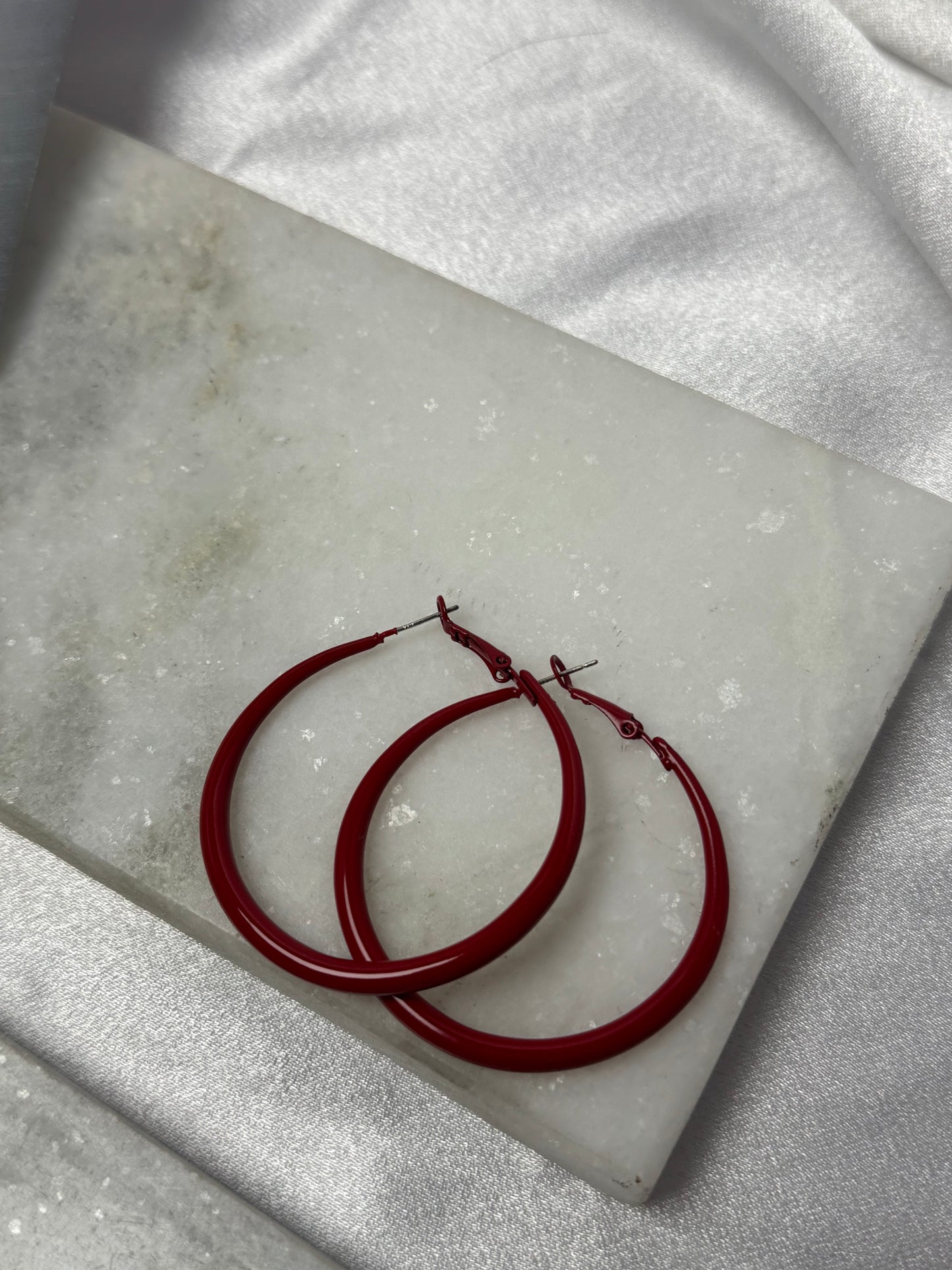 Oil Red Minimalist Hoops -Sheessence