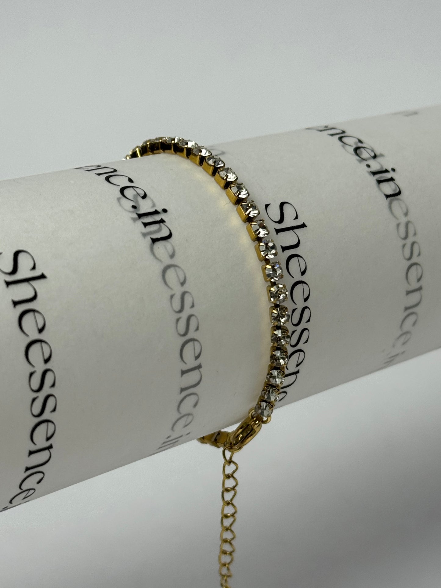 Classic Gold Tennis Bracelet in Titanium Steel - Tarnish-Proof & Waterproof - 18K Gold Plated Luxury