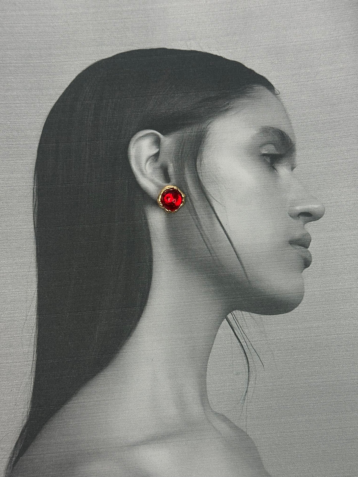 Minimalist Ruby Red Round Gold studs