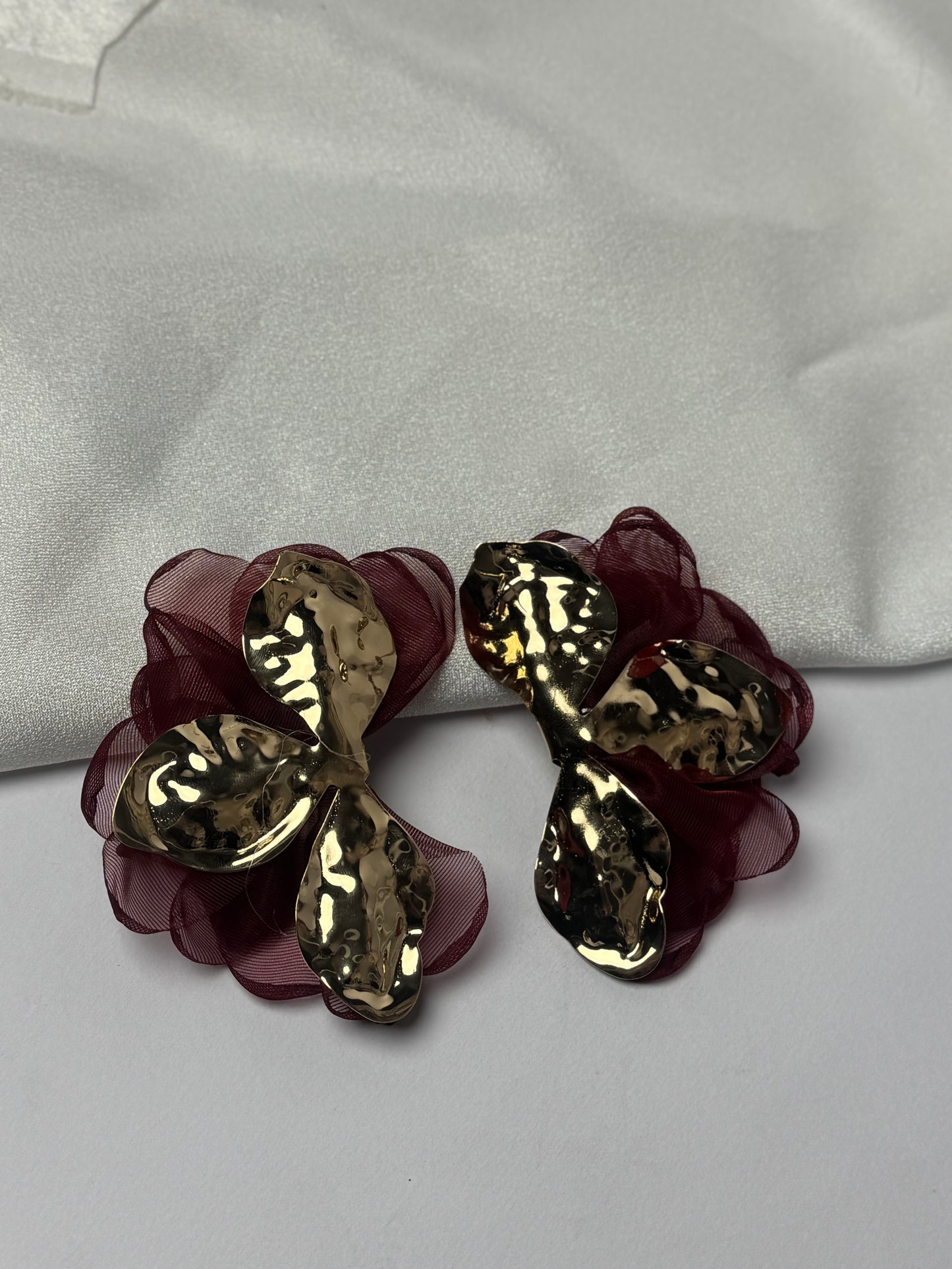 Petal & Plate Statement Sheessence