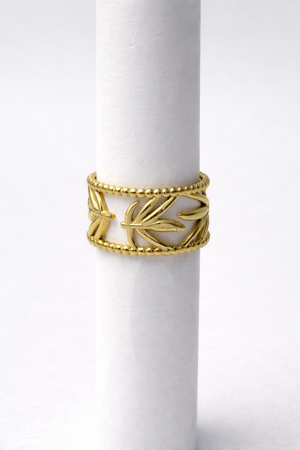 Flora Leaf Ring | Waterproof 18k Gold Stainless Steel