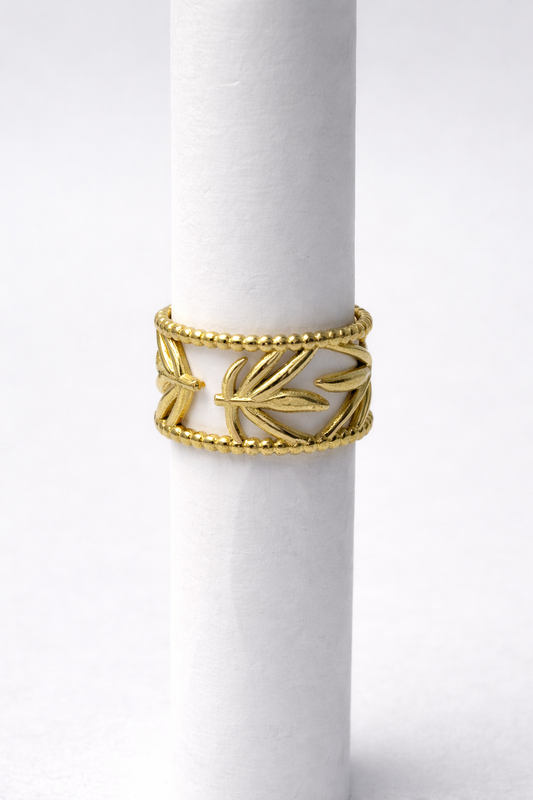 Flora Leaf Ring | Waterproof 18k Gold Stainless Steel