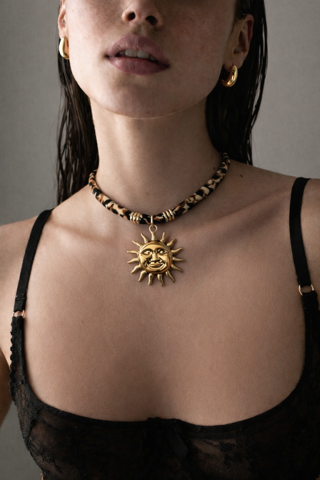 Solar babe choker- Stainless steel pendant leopard choker necklace -Sheessence