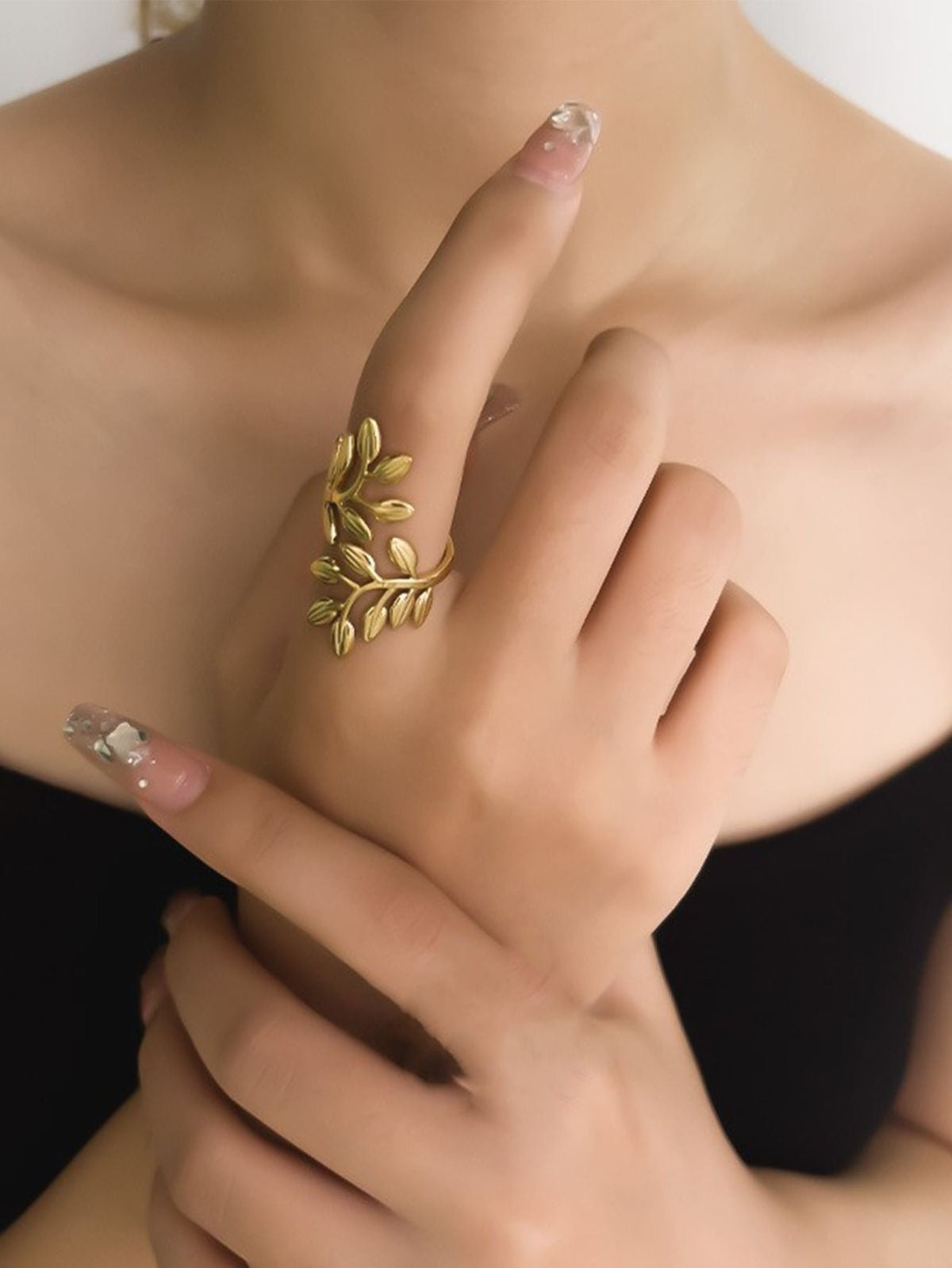 The Gaia Leaf Wrap Ring – Waterproof 18k Gold Plated 304 Stainless Steel
