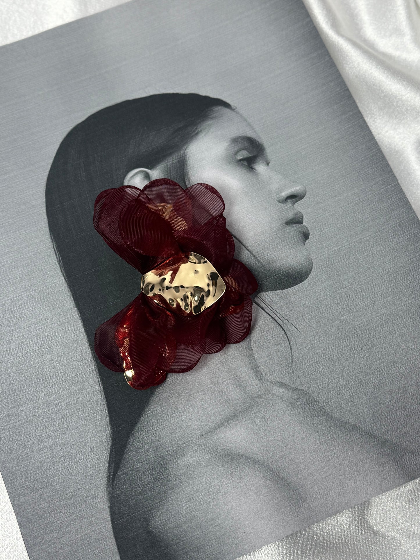 Petal & Plate Statement Sheessence