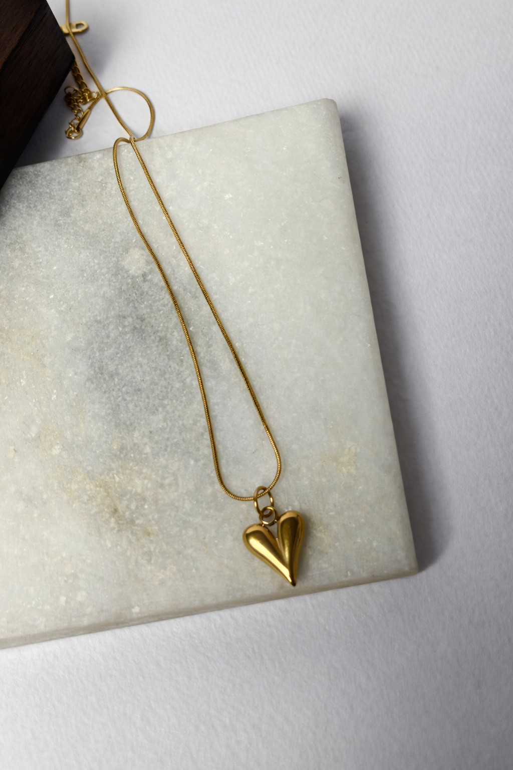 Minimalist Gold Heart Necklace | Waterproof Stainless Steel