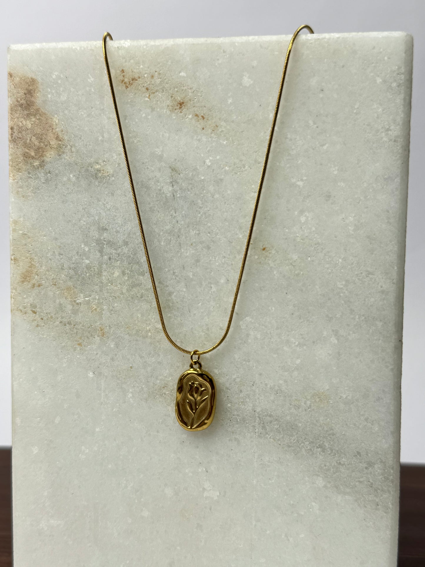 Minimal gold plated necklace by Sheessence