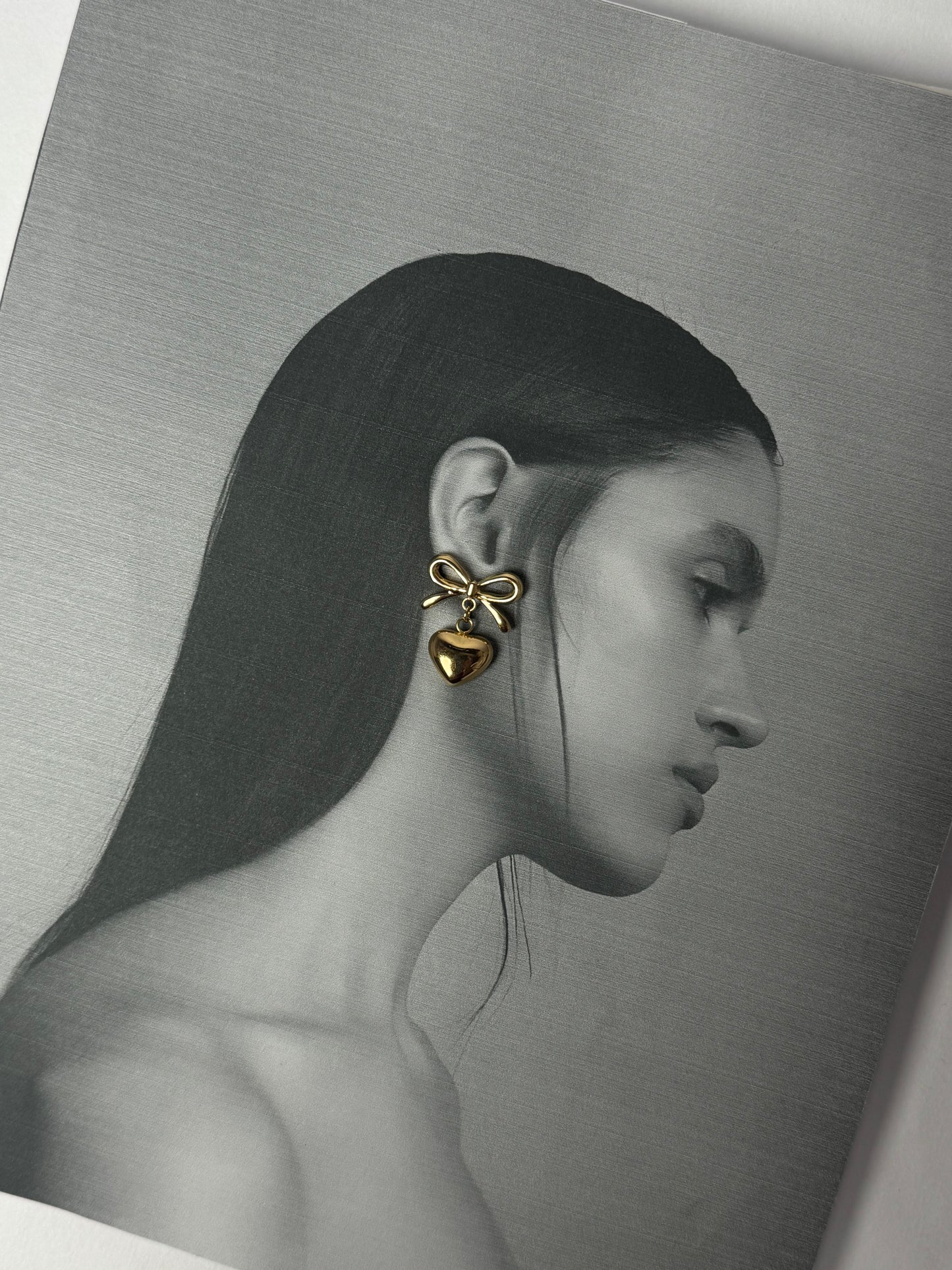 Heart bow studs - Sheessence