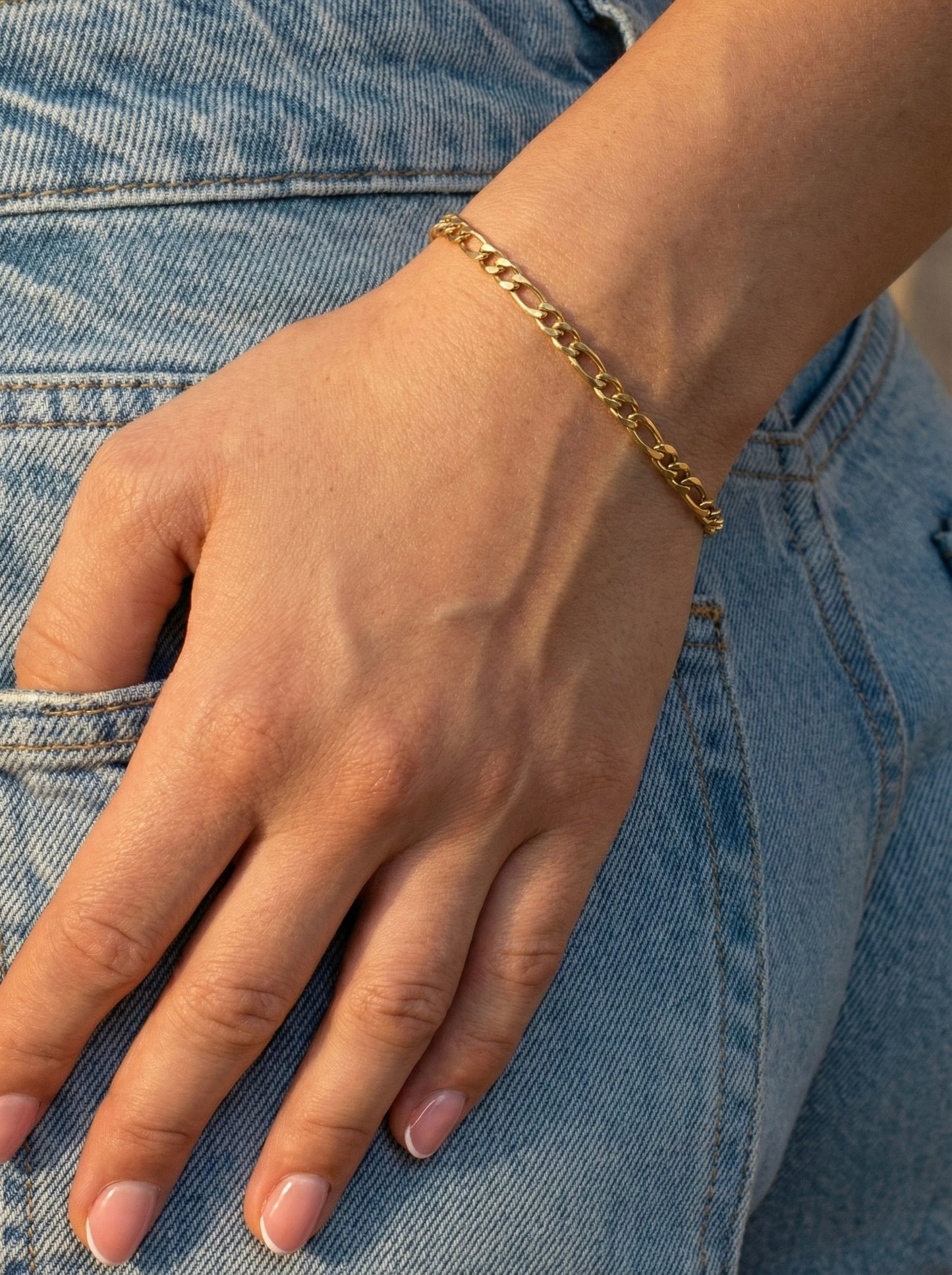18K Gold Plated Figaro Chain Bracelet – Stainless Steel