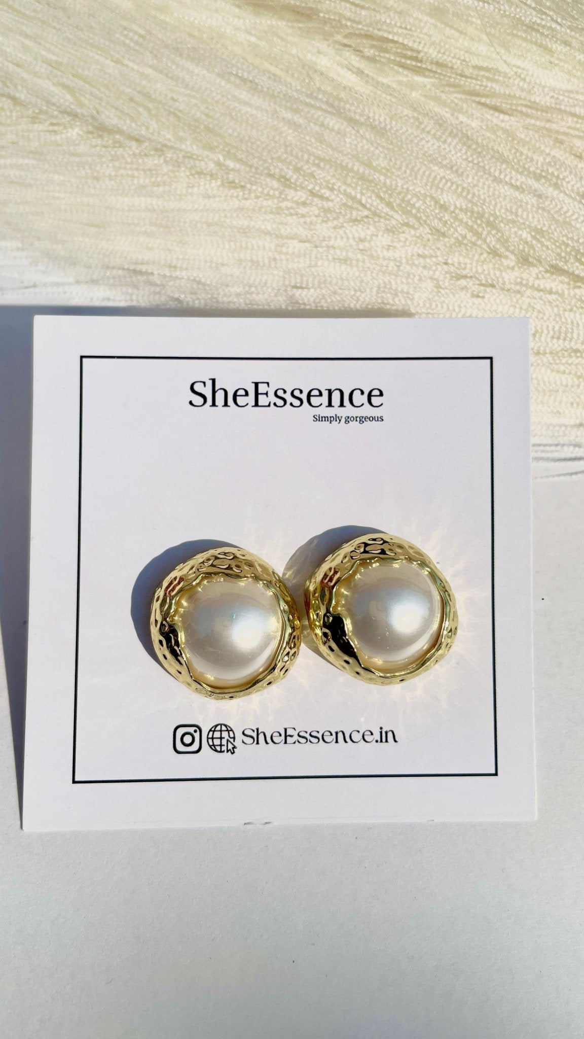 Stainless steel 18k gold plated studs